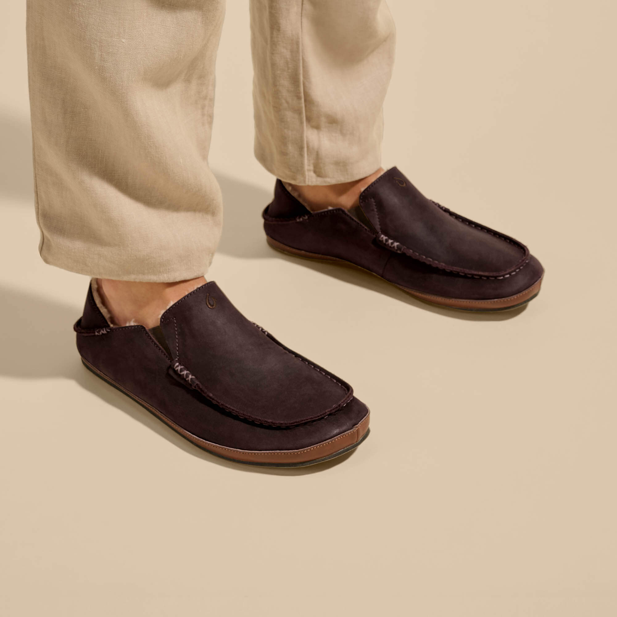 Moloa Slipper - Dark Wood