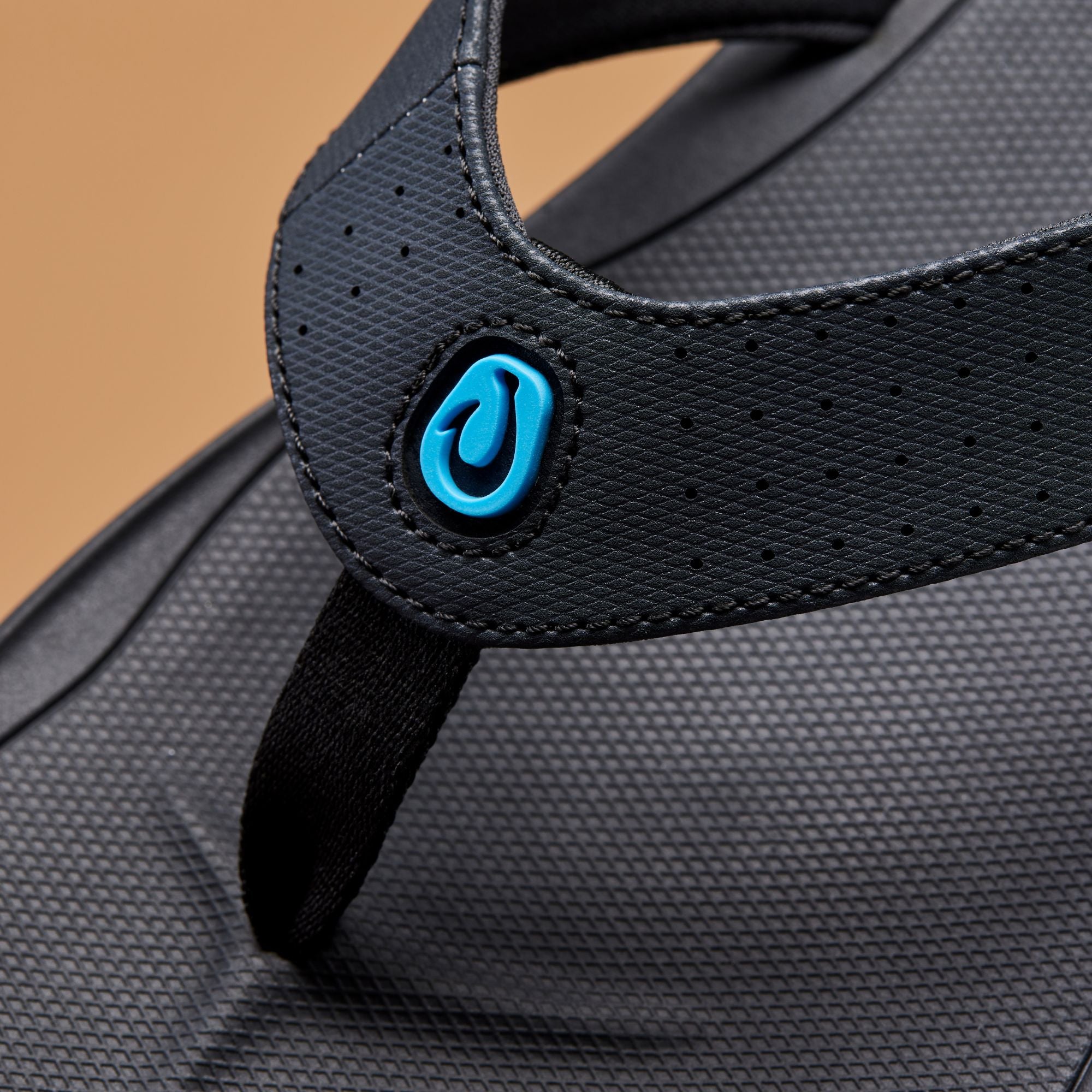 Kii - Lava Rock / Bold Blue